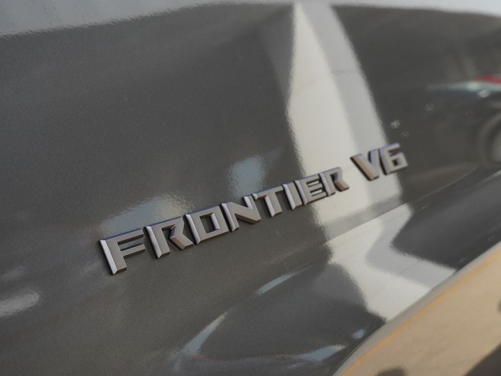 2027 Nissan Frontier SV
