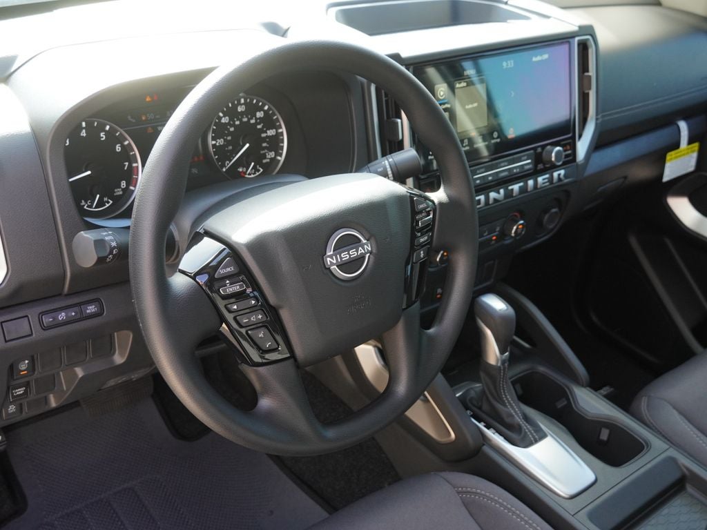 2027 Nissan Frontier SV
