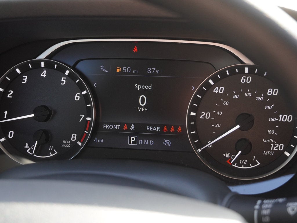 2027 Nissan Frontier SV