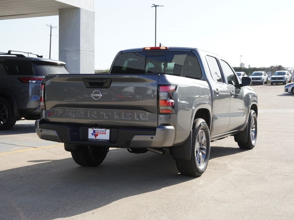 2027 Nissan Frontier SV