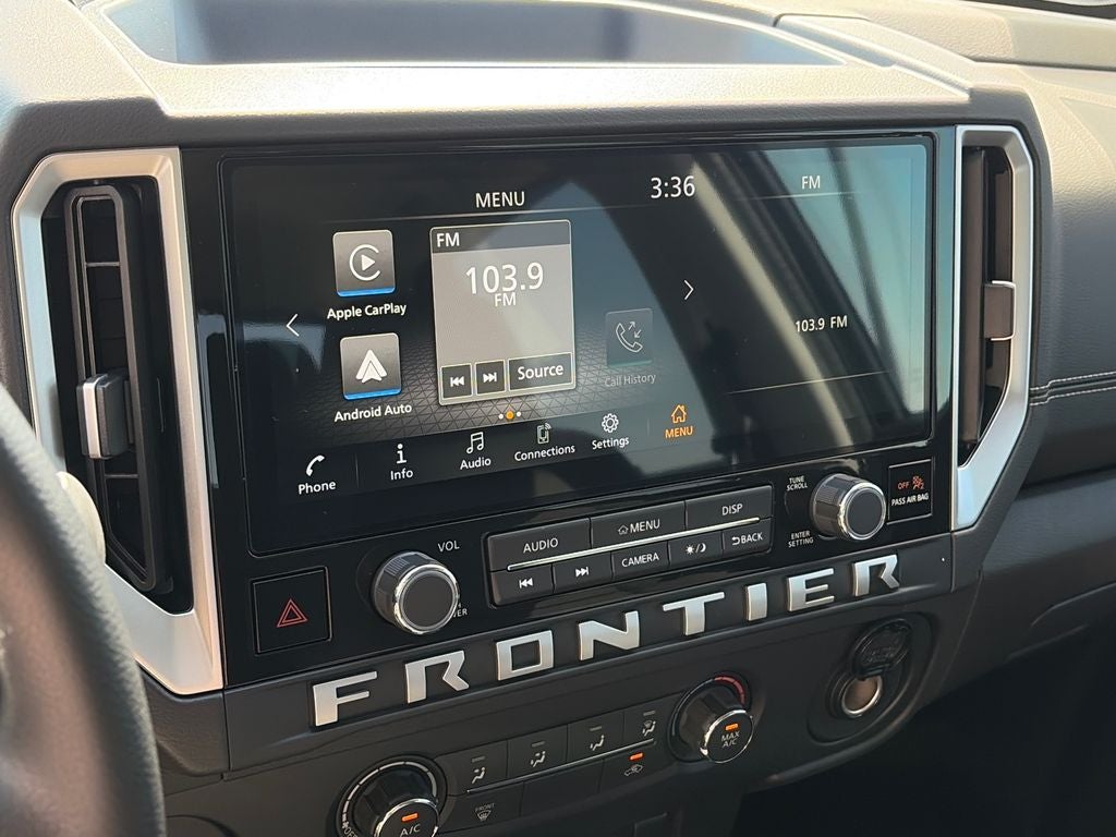 2027 Nissan Frontier SV