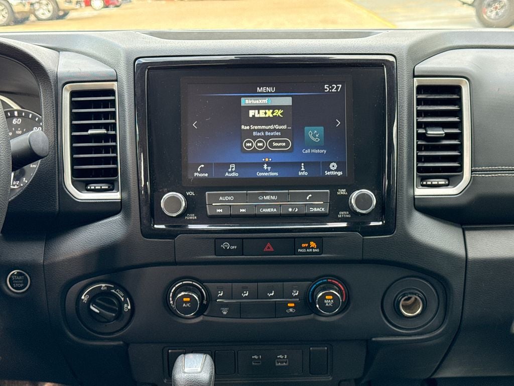 2024 Nissan Frontier SV