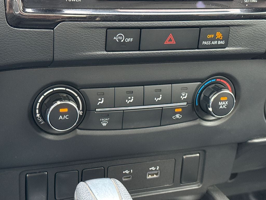 2024 Nissan Frontier SV