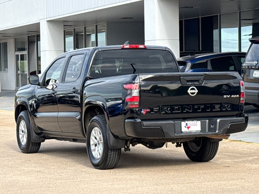 2024 Nissan Frontier SV