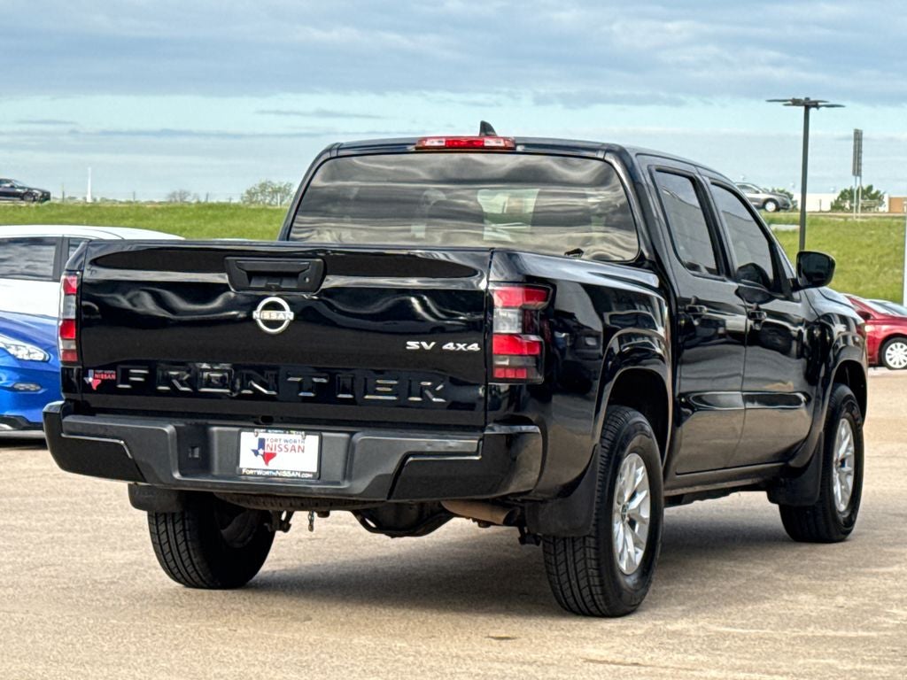 2024 Nissan Frontier SV