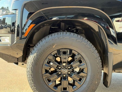 2027 Nissan Frontier SV