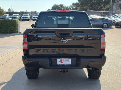 2027 Nissan Frontier SV