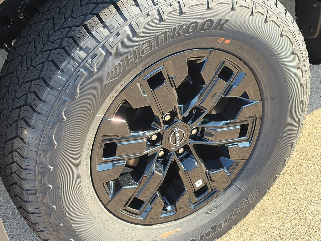 2027 Nissan Frontier SV