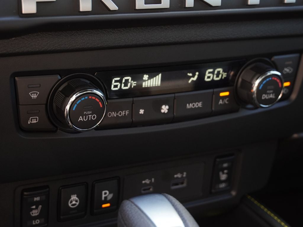 2027 Nissan Frontier SV