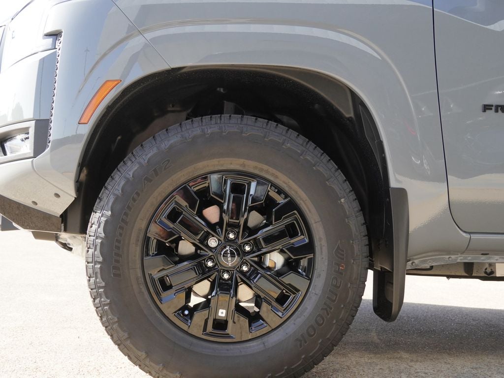 2027 Nissan Frontier SV