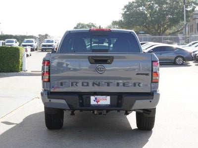 2027 Nissan Frontier SV