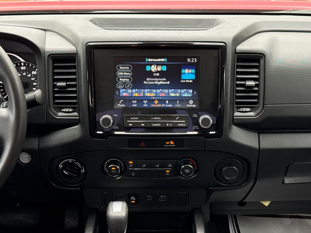 2022 Nissan Frontier S