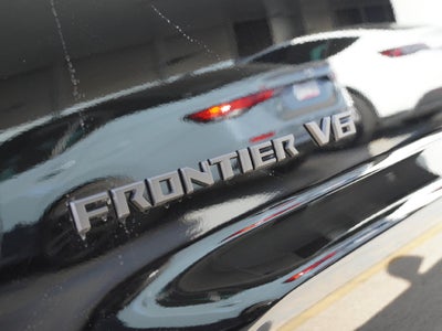 2027 Nissan Frontier SV