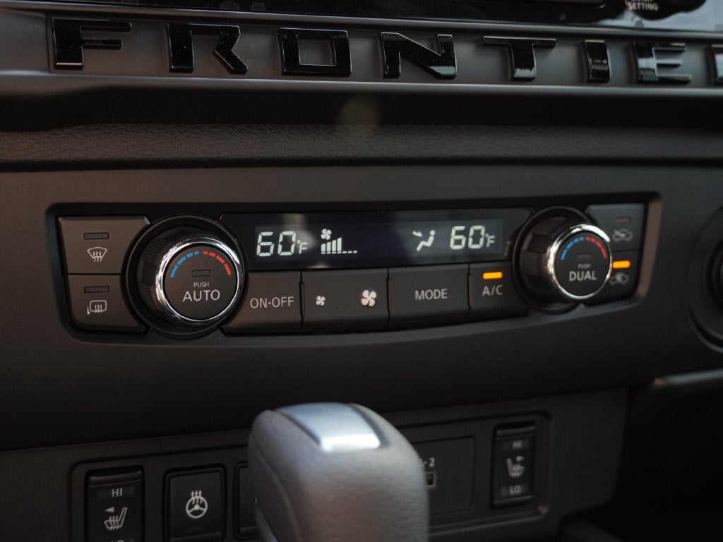 2027 Nissan Frontier SV