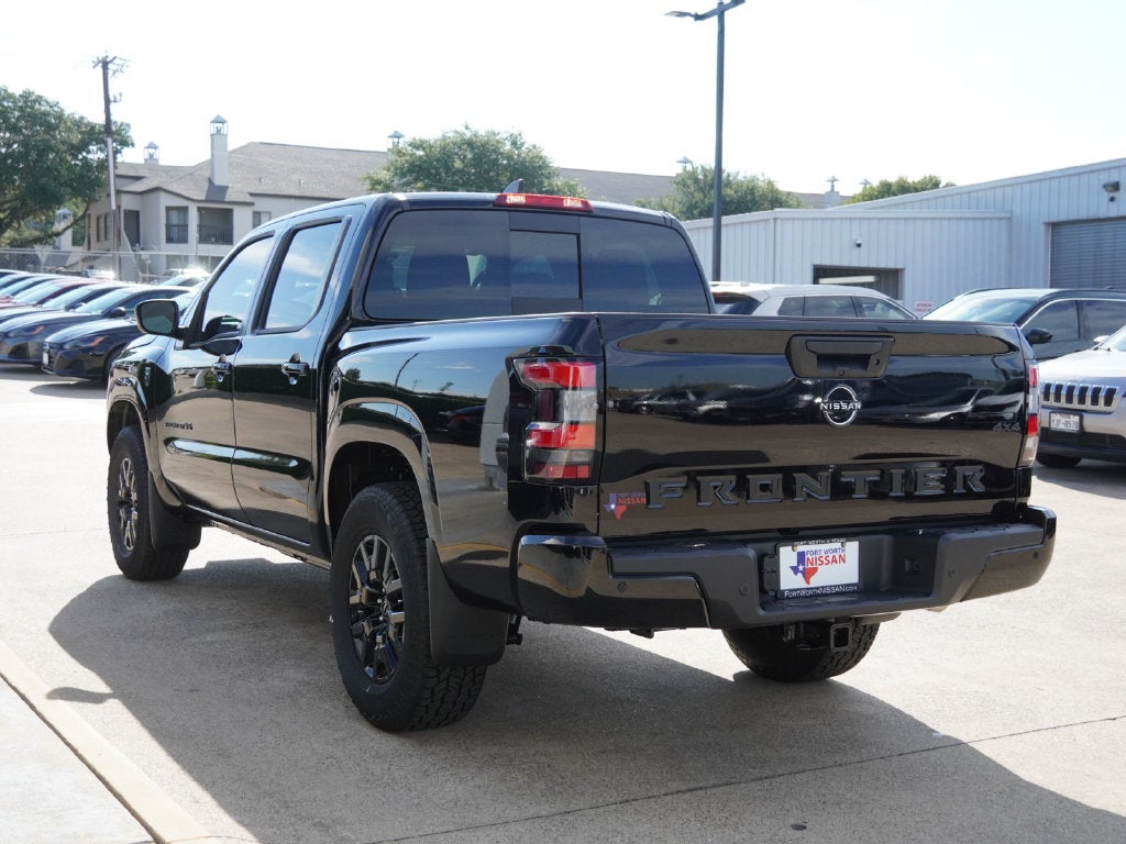 2027 Nissan Frontier SV