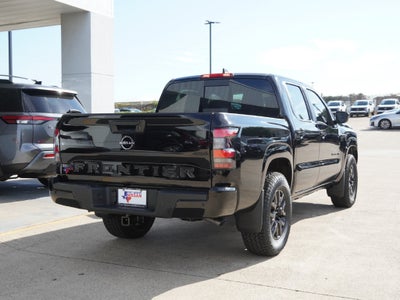 2027 Nissan Frontier SV