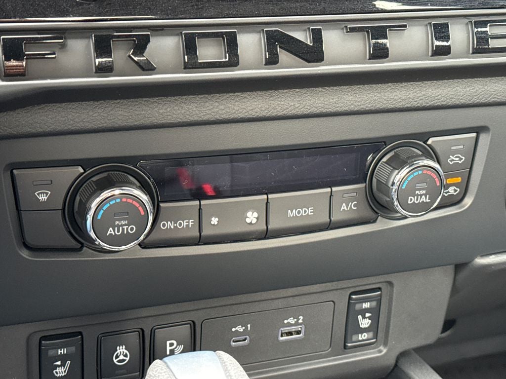 2026 Nissan Frontier SV