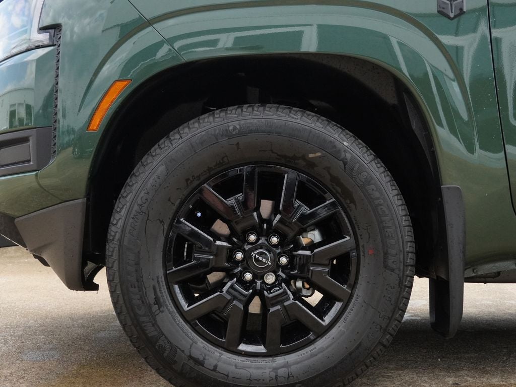 2027 Nissan Frontier SV