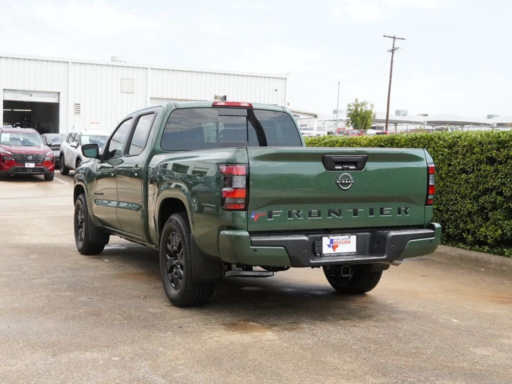 2027 Nissan Frontier SV