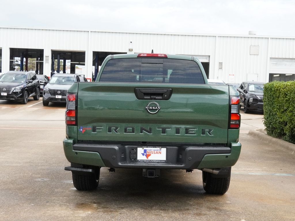 2027 Nissan Frontier SV