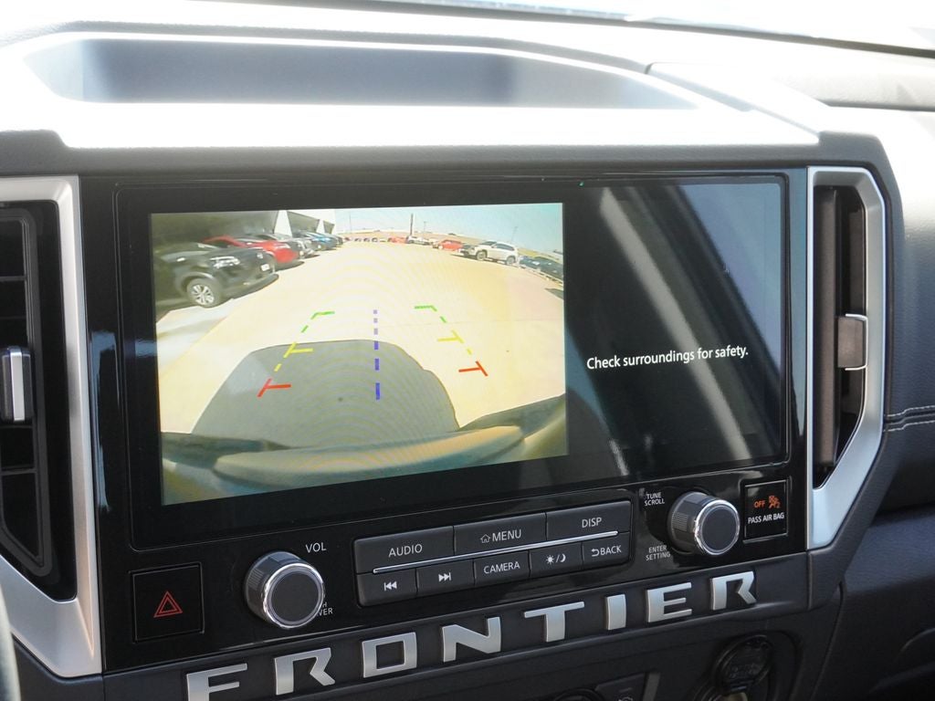 2027 Nissan Frontier SV