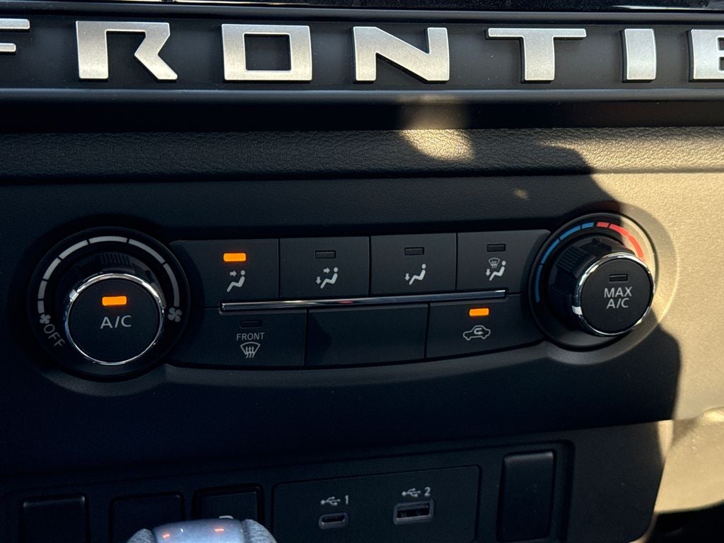 2026 Nissan Frontier SV