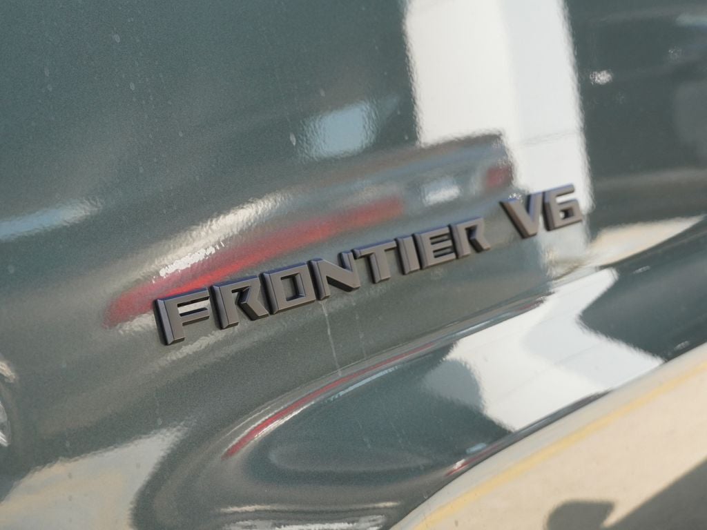2027 Nissan Frontier SV