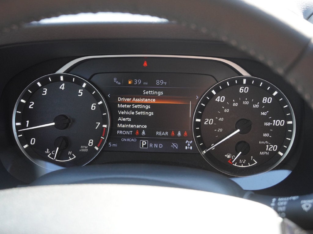 2027 Nissan Frontier SV