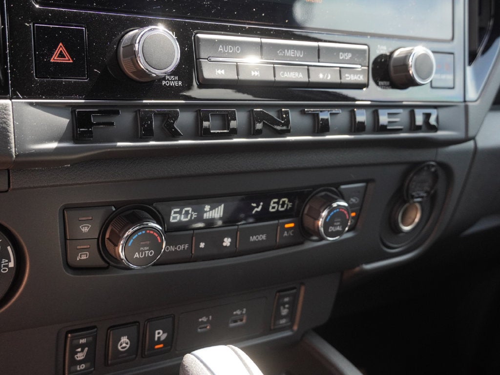 2027 Nissan Frontier SV