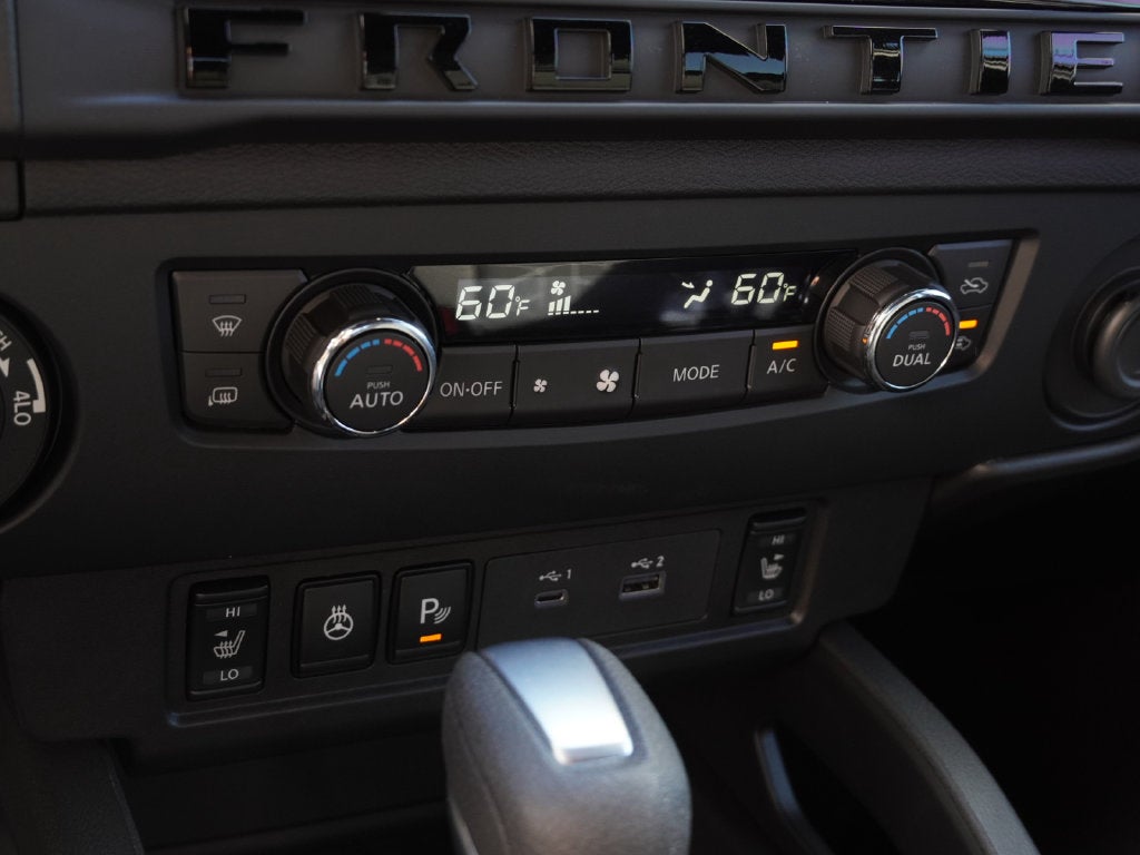 2027 Nissan Frontier SV