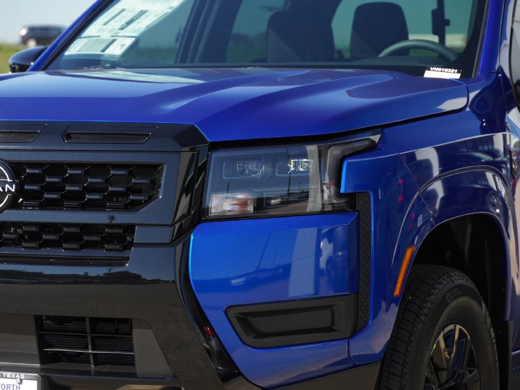 2027 Nissan Frontier SV