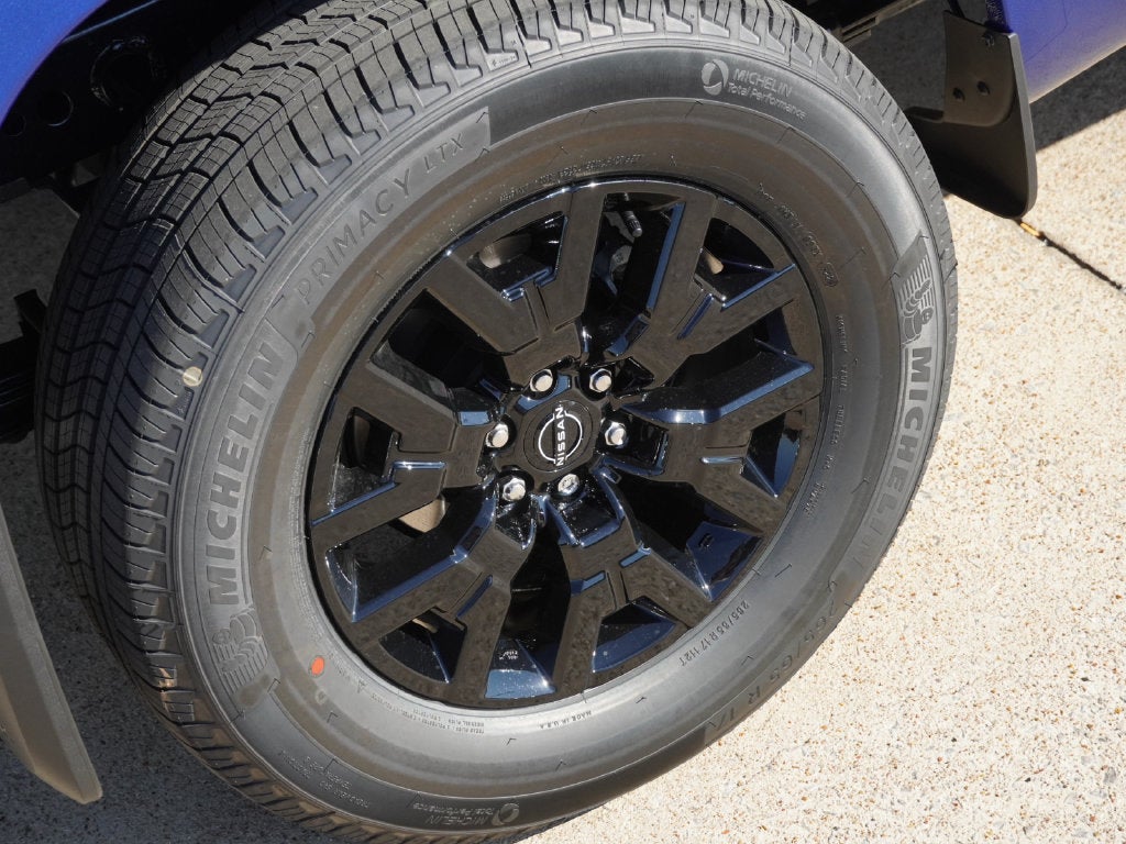 2027 Nissan Frontier SV