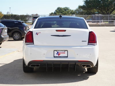 2023 Chrysler 300 Touring