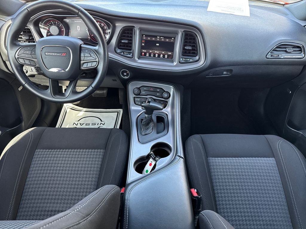 2023 Dodge Challenger SXT
