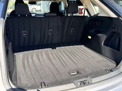 2023 Ford Edge SE