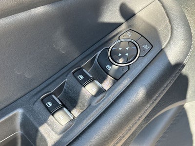 2023 Ford Edge SE