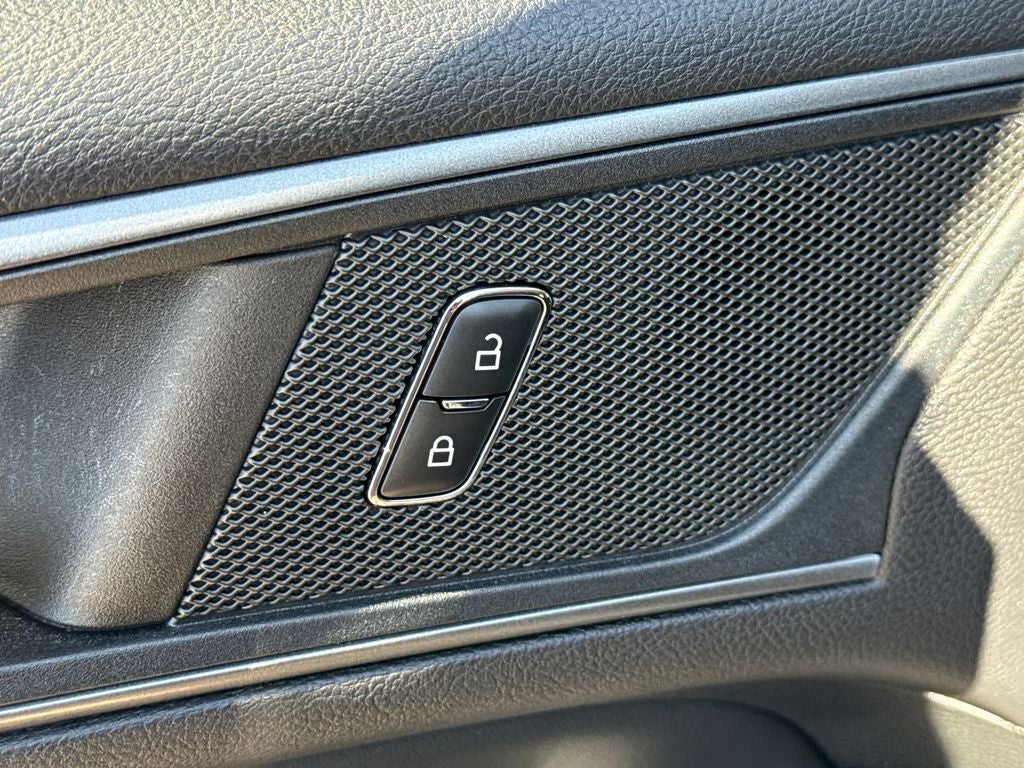 2023 Ford Edge SE