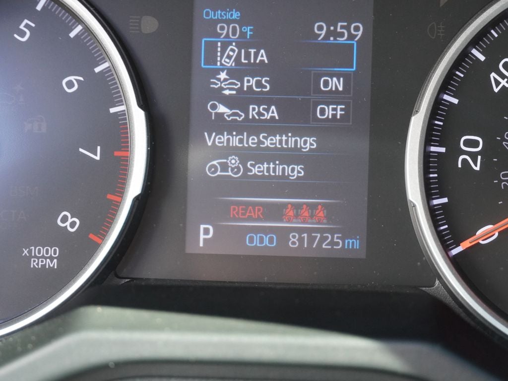 2021 Toyota RAV4 LE