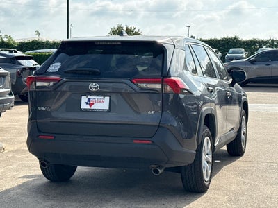 2024 Toyota RAV4 LE
