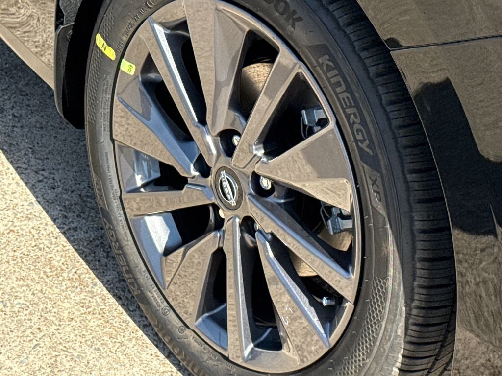 2027 Nissan Sentra SL