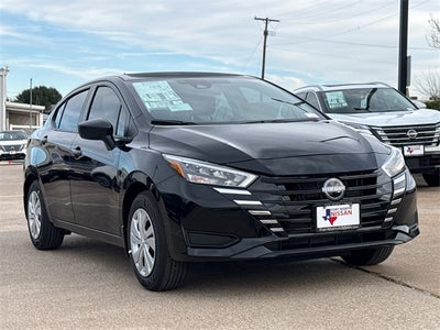 2025 Nissan Versa 1.6 S