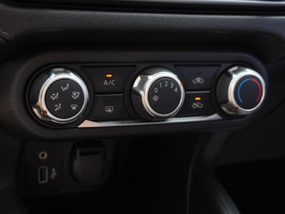 2021 Nissan Versa 1.6 S