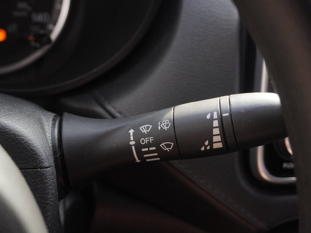 2021 Nissan Versa 1.6 S