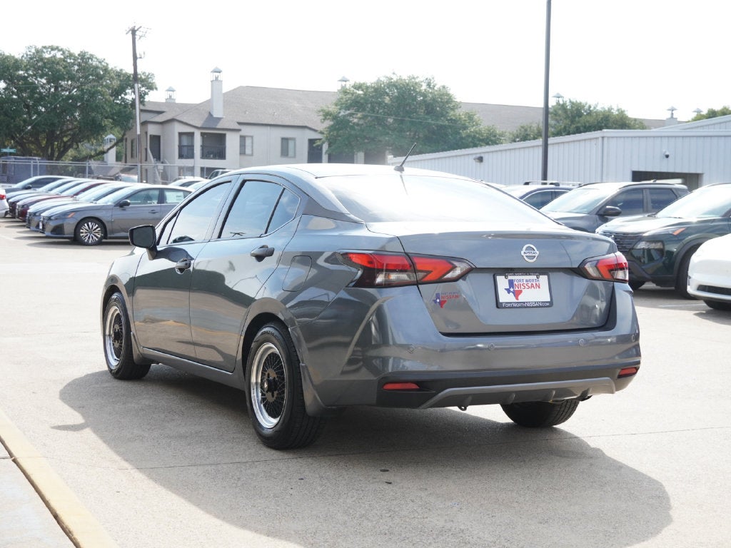2021 Nissan Versa 1.6 S