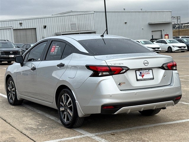 2025 Nissan Versa 1.6 S