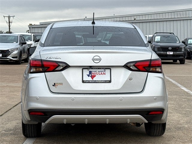 2025 Nissan Versa 1.6 S