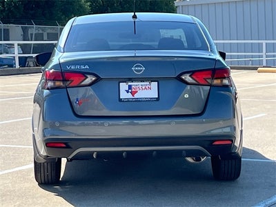 2025 Nissan Versa 1.6 S