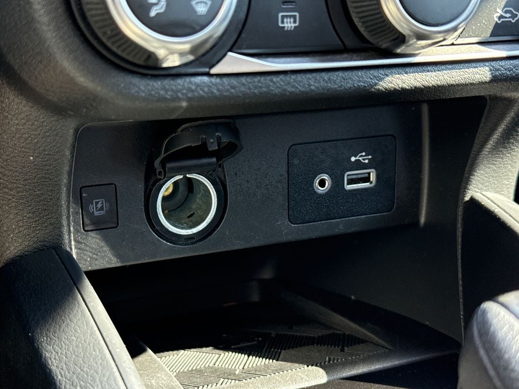 2024 Nissan Versa 1.6 SV