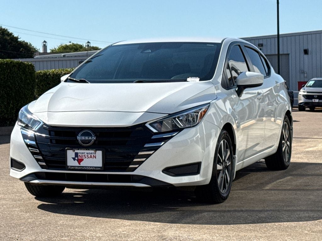2024 Nissan Versa 1.6 SV