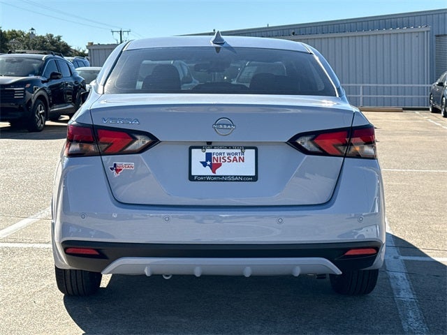 2025 Nissan Versa 1.6 SV